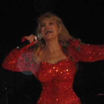 Charo Louisville Tickets