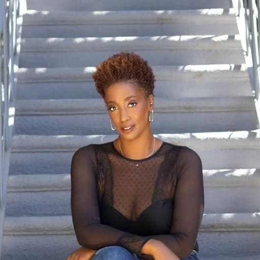 Chloe Hilliard Louisville Tickets