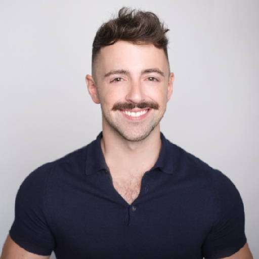 Matteo Lane in Louisville