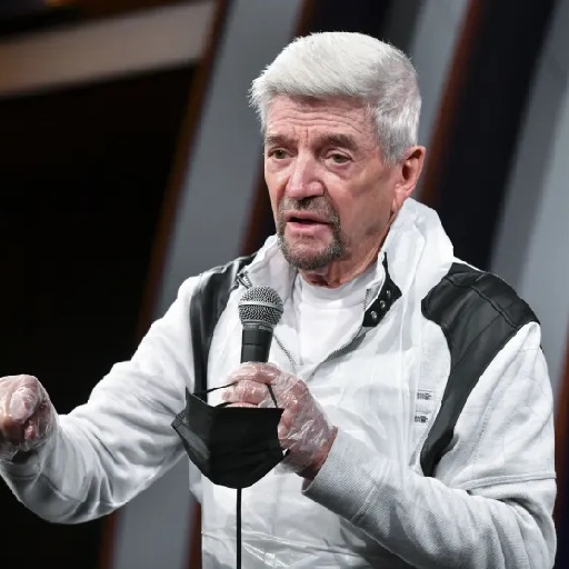 Tom Dreesen in Louisville